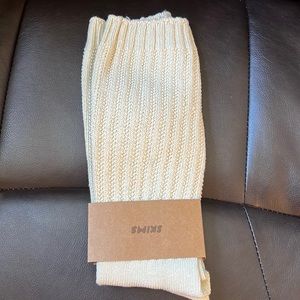 SKIMS slouch socks. Bone.